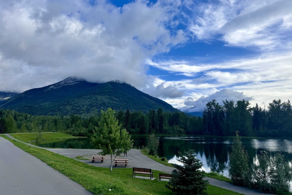 Looking North to Mt Proctor from Maiden Lake. 9.05am, Thursday, August 7th, 2025.