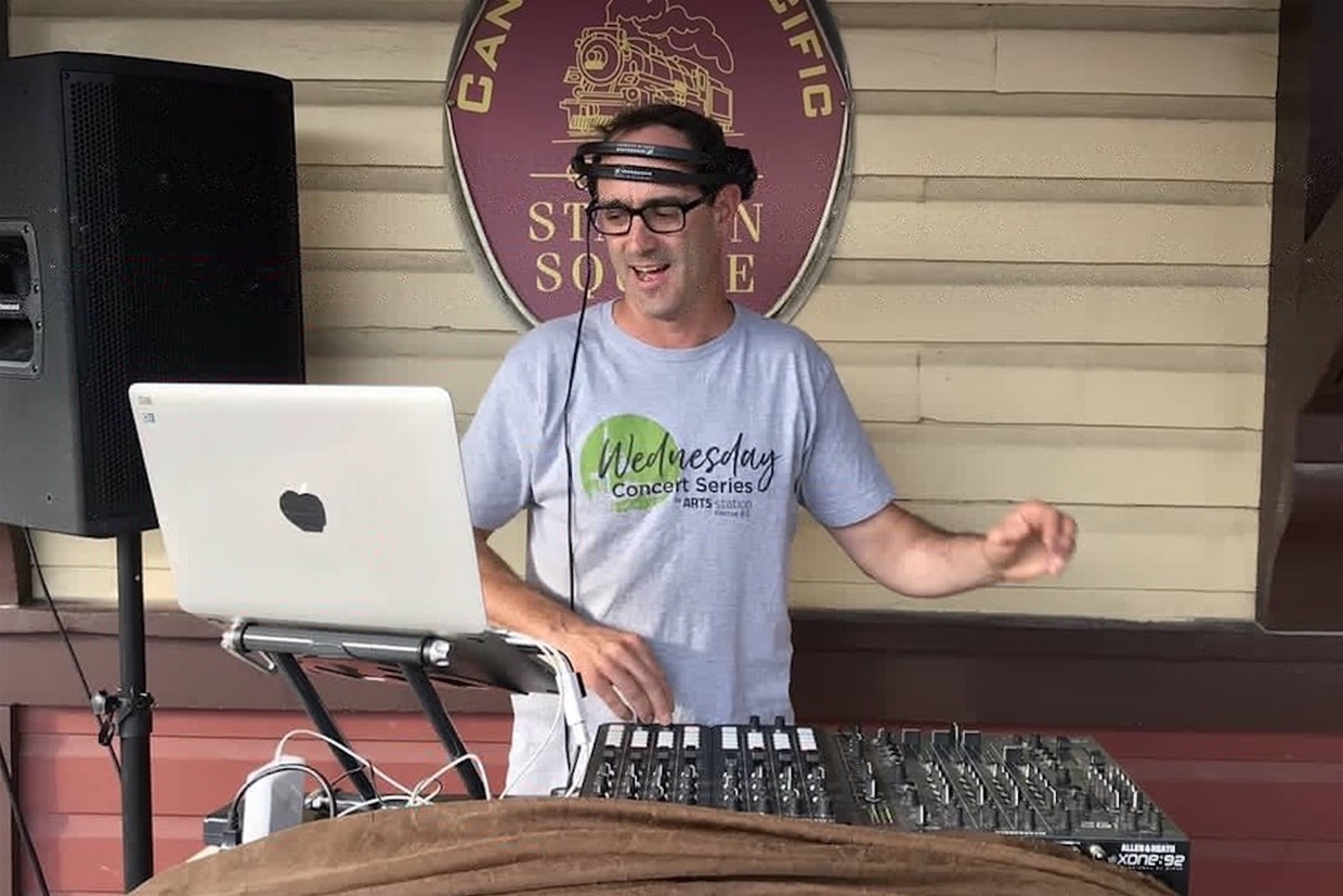 DJ JayRay