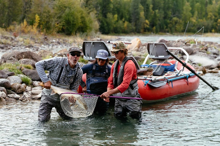 Fall fly fishing on the Elk River