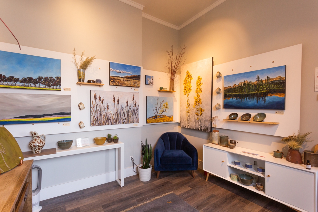 H2 STUDIO & GALLERY
