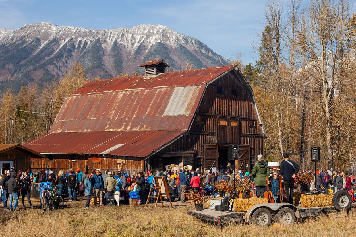 Thanksgiving at the Barn