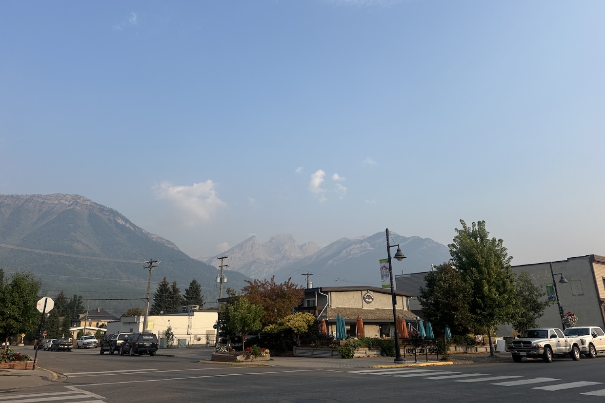 Looking North from Historic Downtown Fernie. 8.58am, Monday, September 8th, 2025.