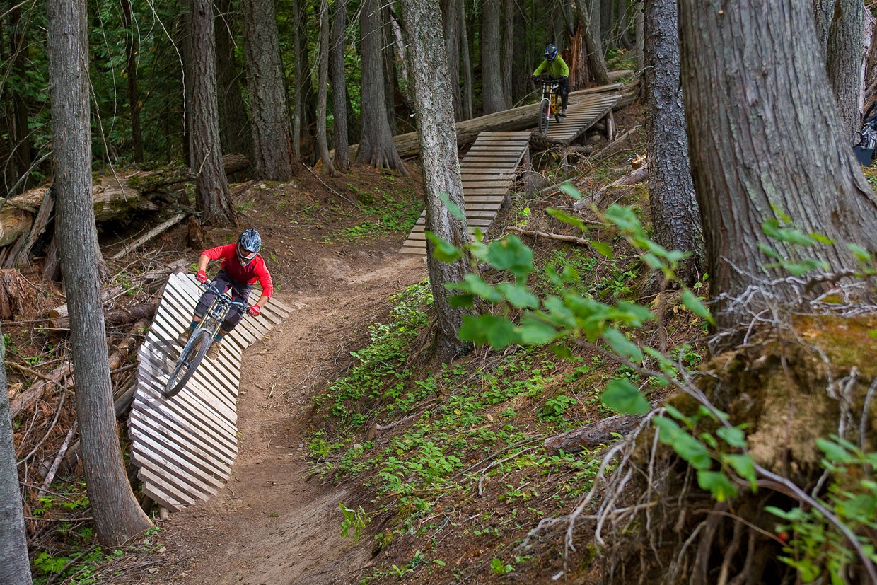 Downhilll biking
