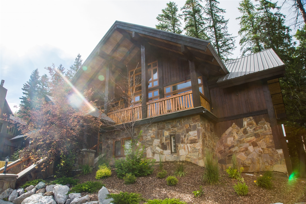 Alpine Lodge