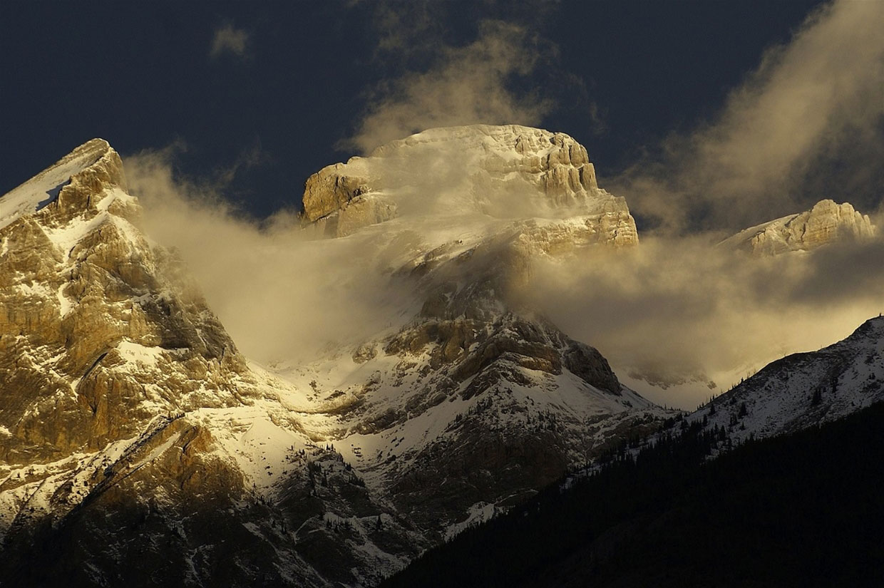 Three Sisters 