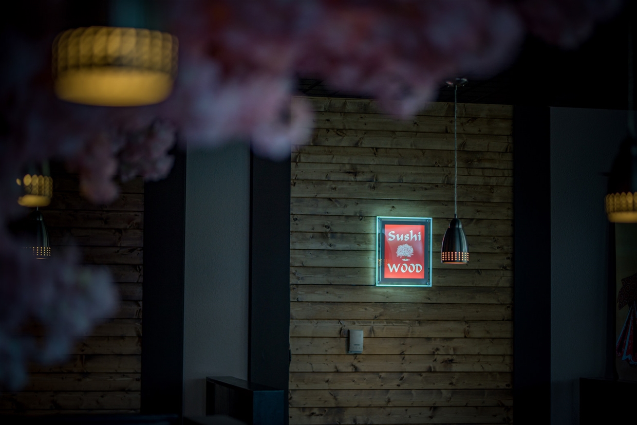 Take out or dine in
