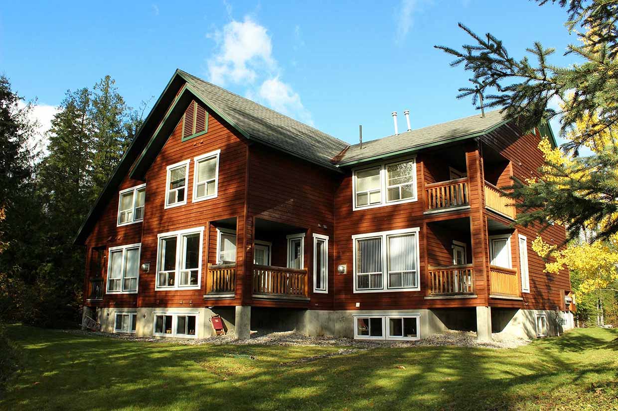 Polar Peak Lodges