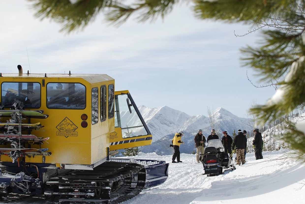 Snowcat skiing with FWA 