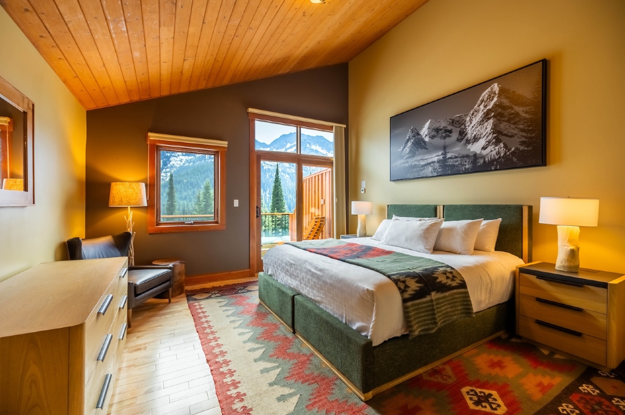 Lodge room - interior