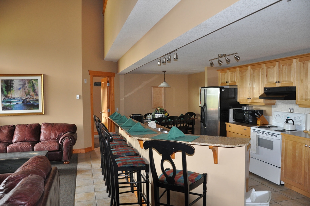 Lizard Creek rooms