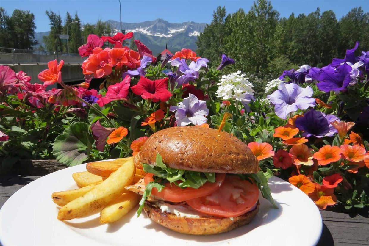 The Bridge Bistro
