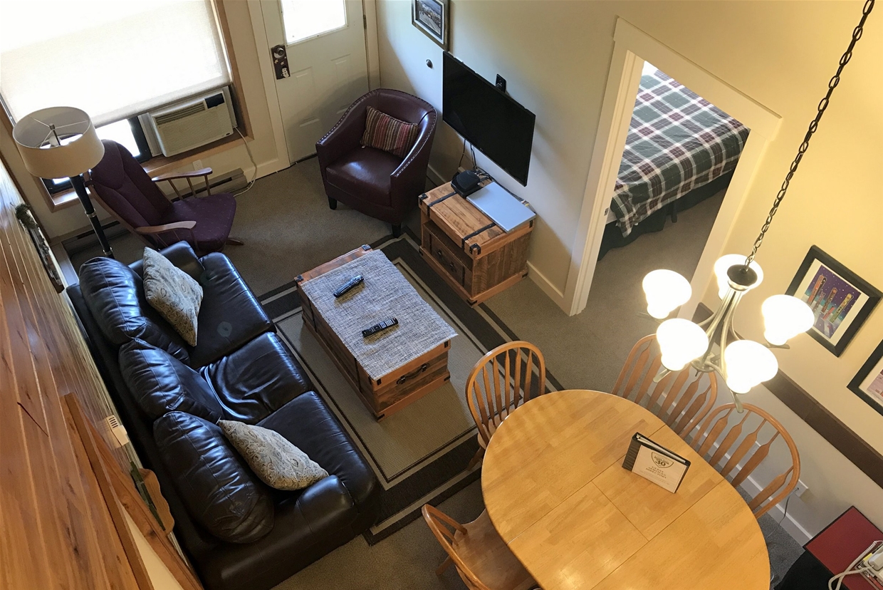 Griz Inn Fernie BC