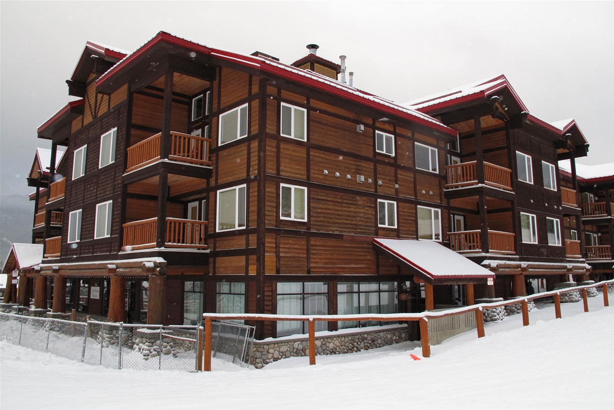Cornerstone Lodge