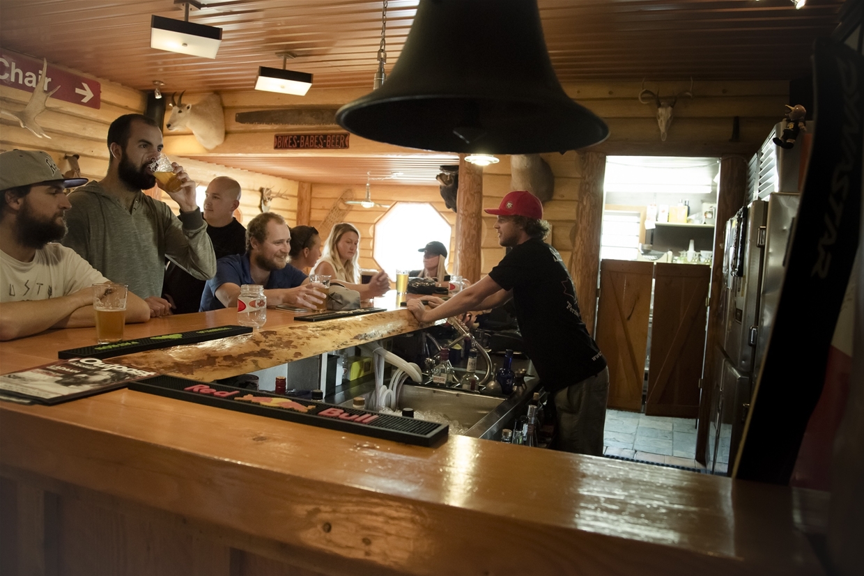 The Kodiak Lounge